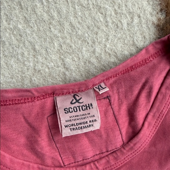 Scotch XL size , top . Authentic This is designer scotch designer - Picture 4 of 7